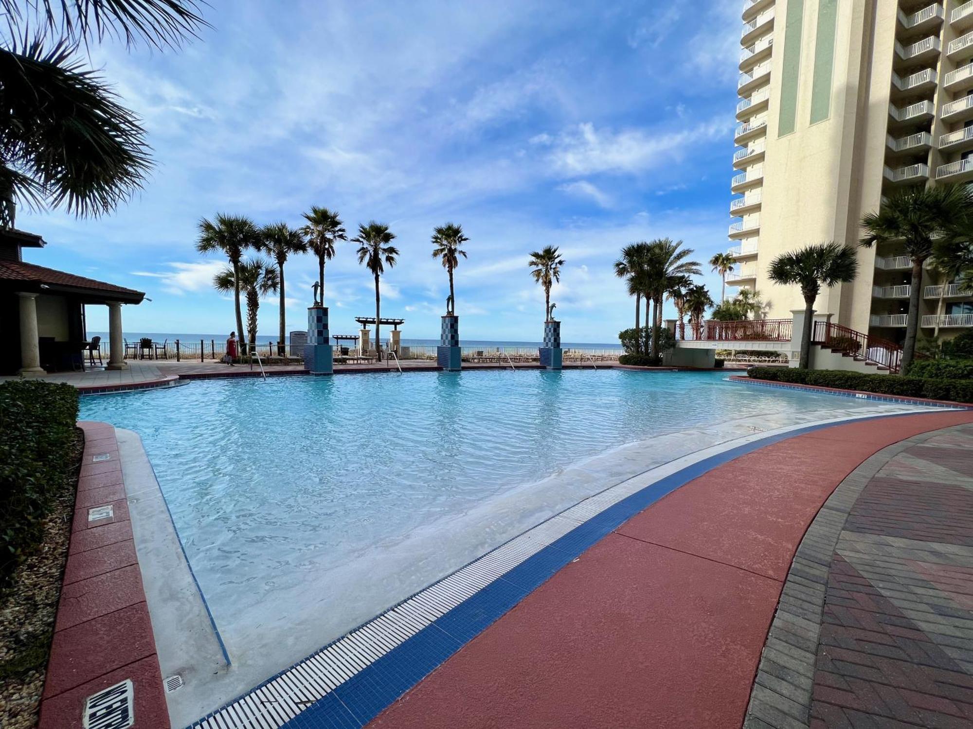 Spacious 2-Bedroom Condo Beachfront Resort! By Dolce Vita Getaways Pcb! Panama City Beach Zewnętrze zdjęcie